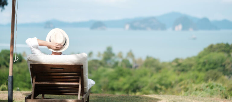 Lire la suite à propos de l’article « Vivre une retraite de rêve en Thaïlande : 10 raisons irrésistibles de s’envoler vers le pays du sourire ! »